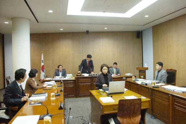 금호동 진흥더블파크 2단지 주변 도로개설공사에 대한 제8차 행정사무조사특별위원회 