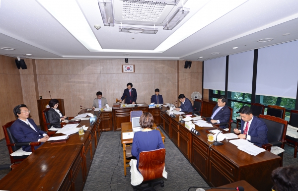 제250회 서구의회 임시회 사회도시위원회 조례안 심사