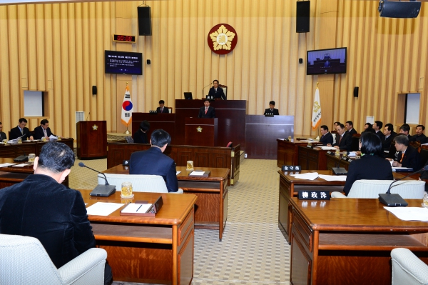 기획총무위원회 소관 조례안 심사보고(강인택 의원) 