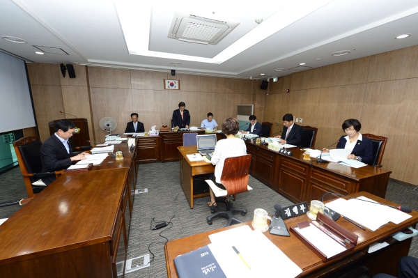 제229회 광주광역시 서구의회 제1차 정례회 회기 중(기획총무위원회 회의)