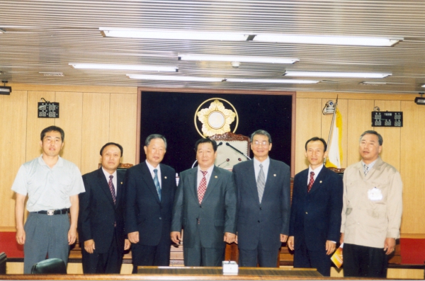 충주시의회 방문(2003. 8. 22.)