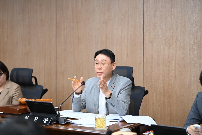 제321회 임시회 중 기획총무위원회