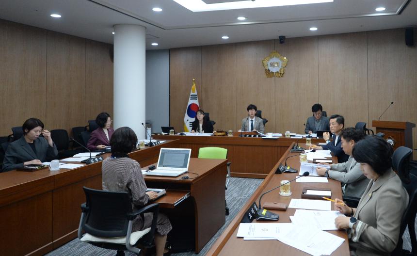제326회 임시회 회기 중 의회운영위원회