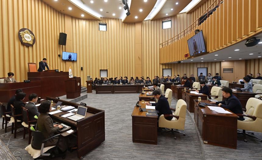 제328회 서구의회 임시회 폐회