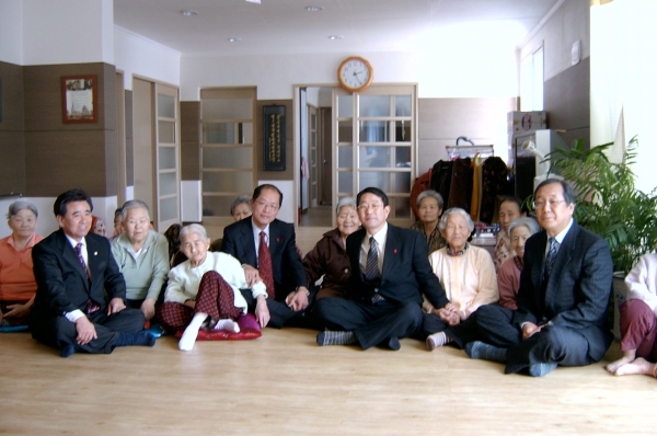 비인가 사회복지시설 방문 위로(2.4.)