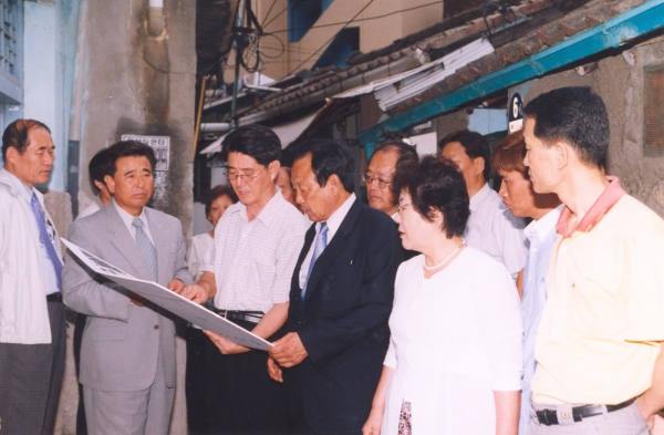 사회도시위원회 양동 소방개설지구현장 방문(2003. 8.29)