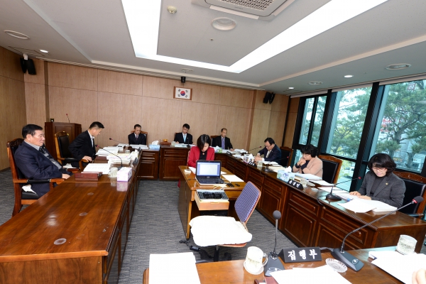 2014년도 행정사무감사 실시 (사회도시위원회)