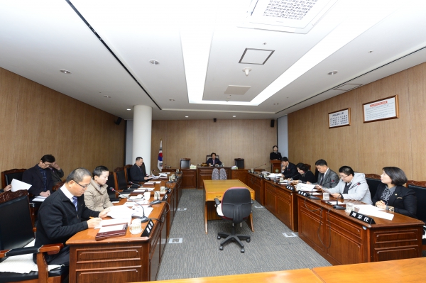 12월 중 정기 전의원 간담회 개최 