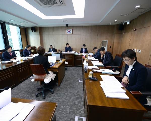 제240회 서구의회 제2차 정례회 기간중 기획총무위원회 소관 사무감사 실시