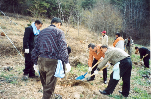 제59회 식목일 행사 참석(2004.3.19.)
