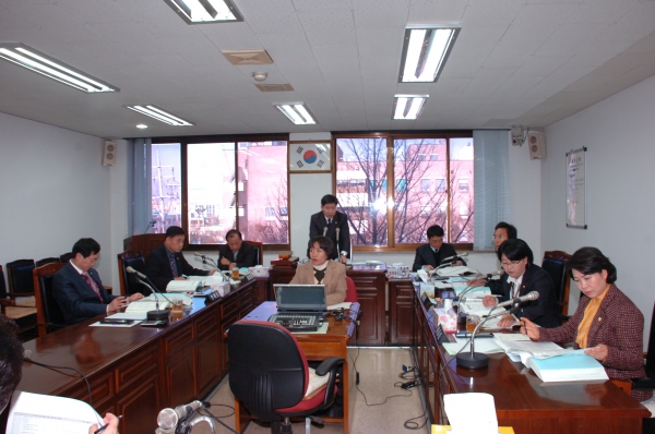 제193회 서구의회 제2차 정례회 회기 중(사회도시위원회 회의)