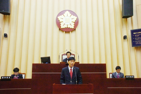 사회도시위원회 소관 조례안 심사보고(김옥수 의원) 