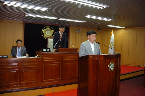 사회도시위원회 소관 조례안 심사보고(강인택 의원) 