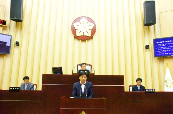 사회도시위원회 소관 조례안 심사보고(강인택 의원) 
