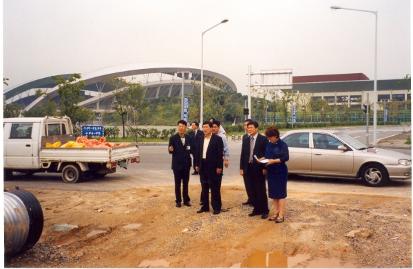 기획총무위원회 국민체육센터 건립현장 방문(2003. 9.1)