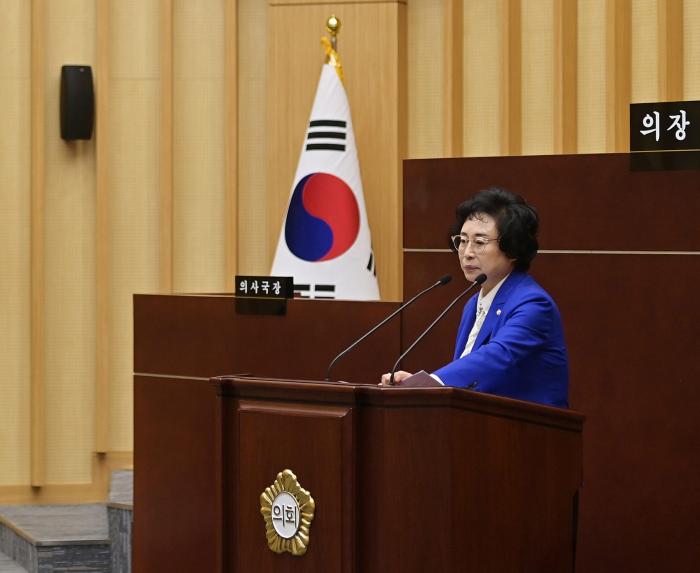 광주 서구의회 고경애 의원 5분자유발언에서 ‘워킹스쿨버스 도입’통해 아동 안전과 공동체 회복 제안 - 1